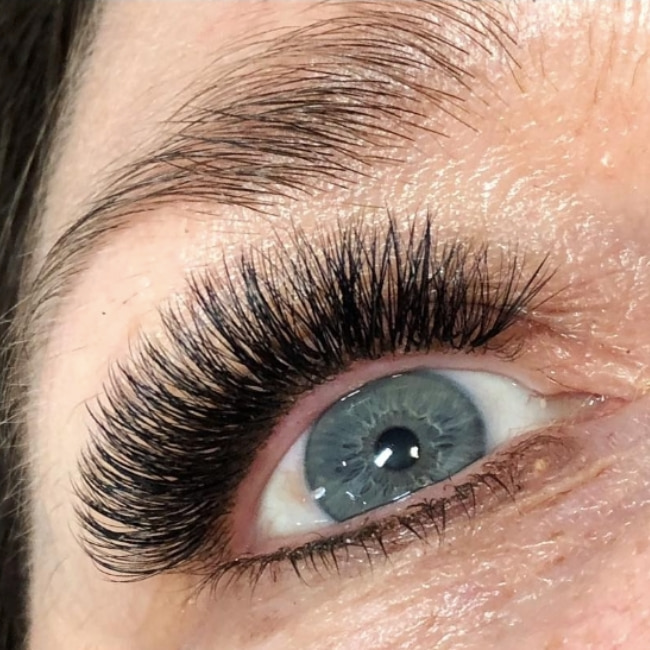 eyelash extensions for wedding season 2024