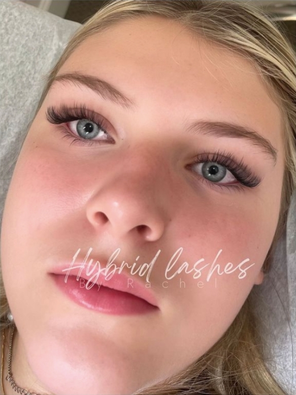 affordable eyelash extensions in Roswell