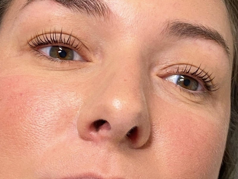 How to sleep with a lash lift