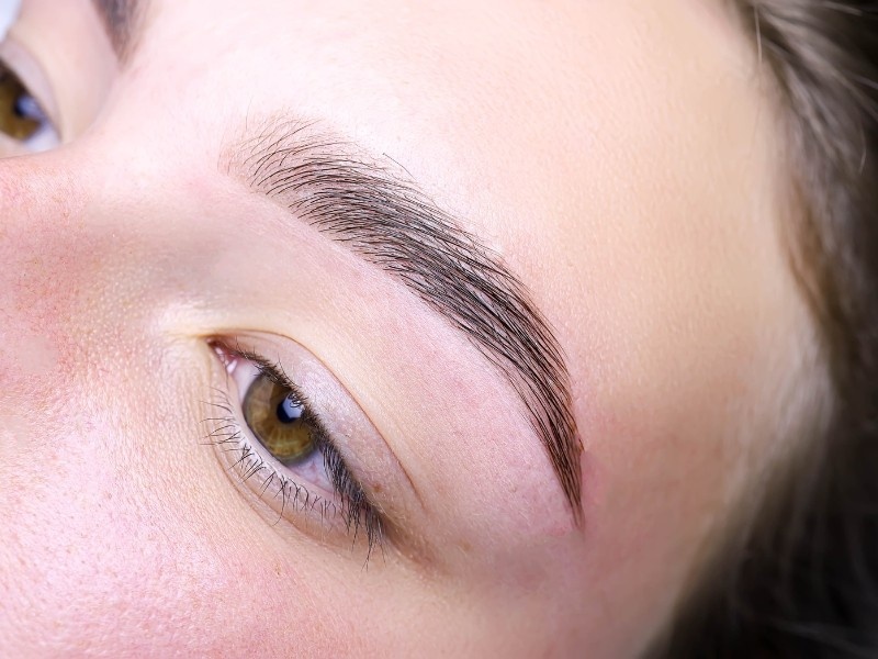 Brow Lamination for Thin Eyebrows in Dunwoody