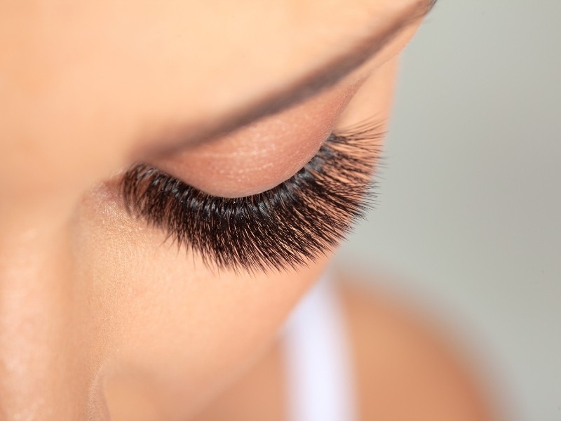 Mega-volume lash extensions for dramatic look in Sandy Springs