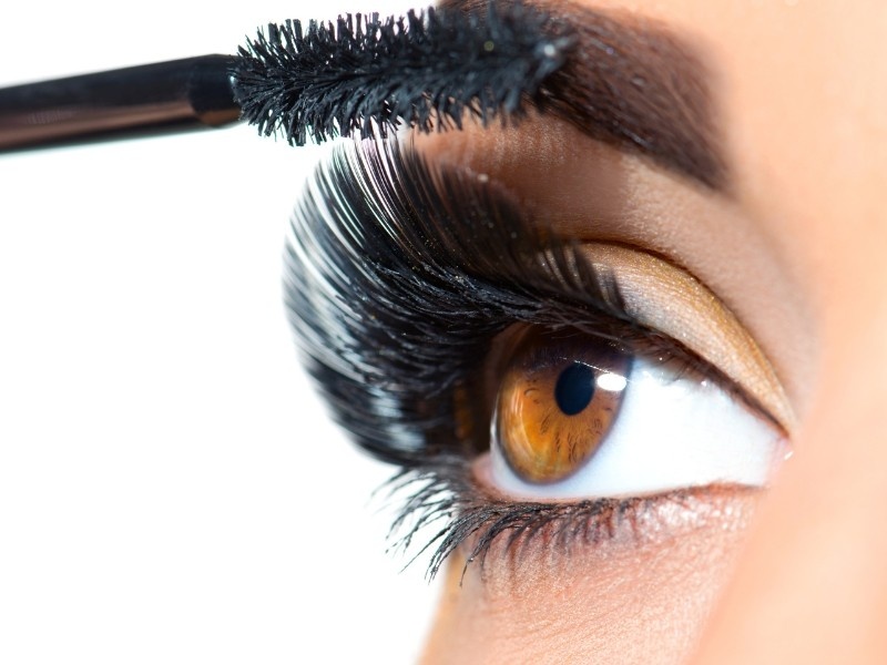 Mega volume lash services open on weekends in Sandy Springs