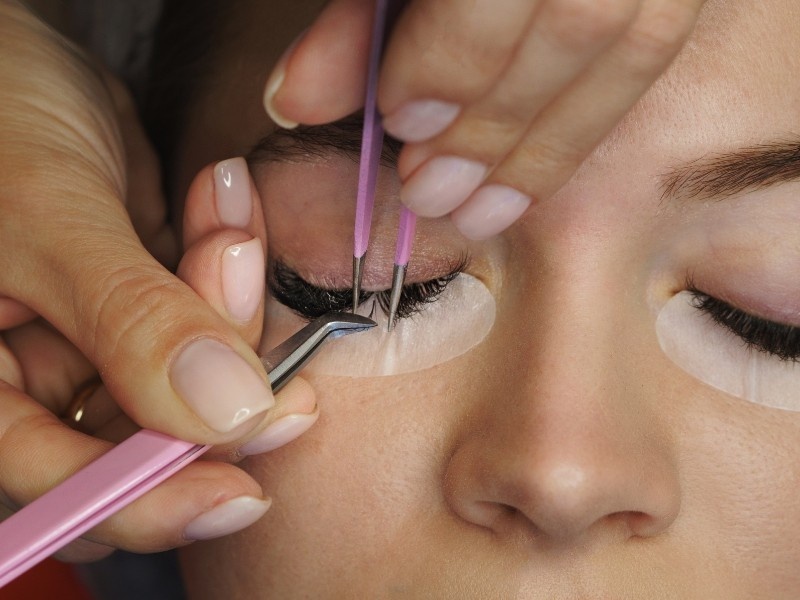 Best Lash Salon for Volume Lashes near Kennesaw