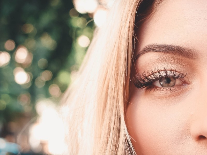 Eyelash Extensions for Hooded Eyes in Buckhead