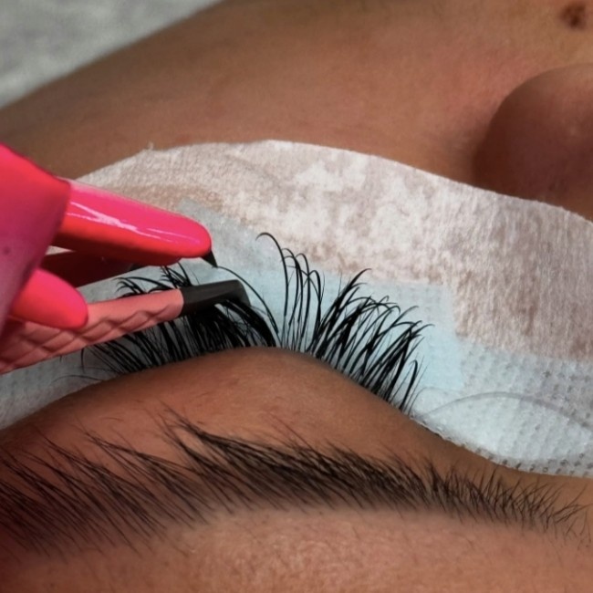 Short appointment lash fill Johns Creek