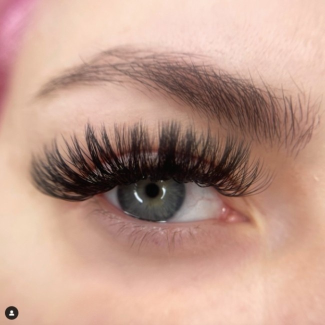 Valentine’s Volume Lashes Roswell