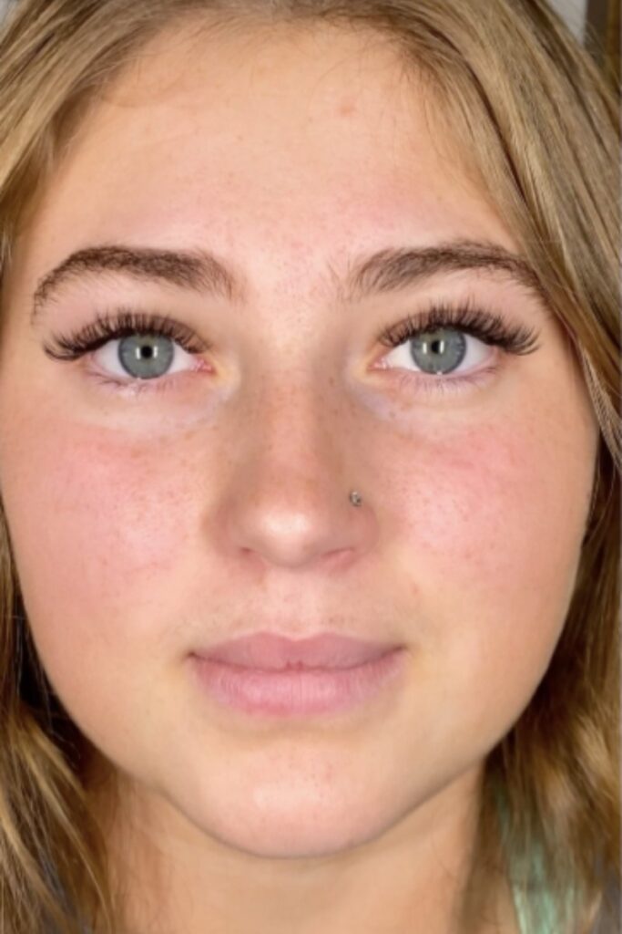 lash salon open late Roswell