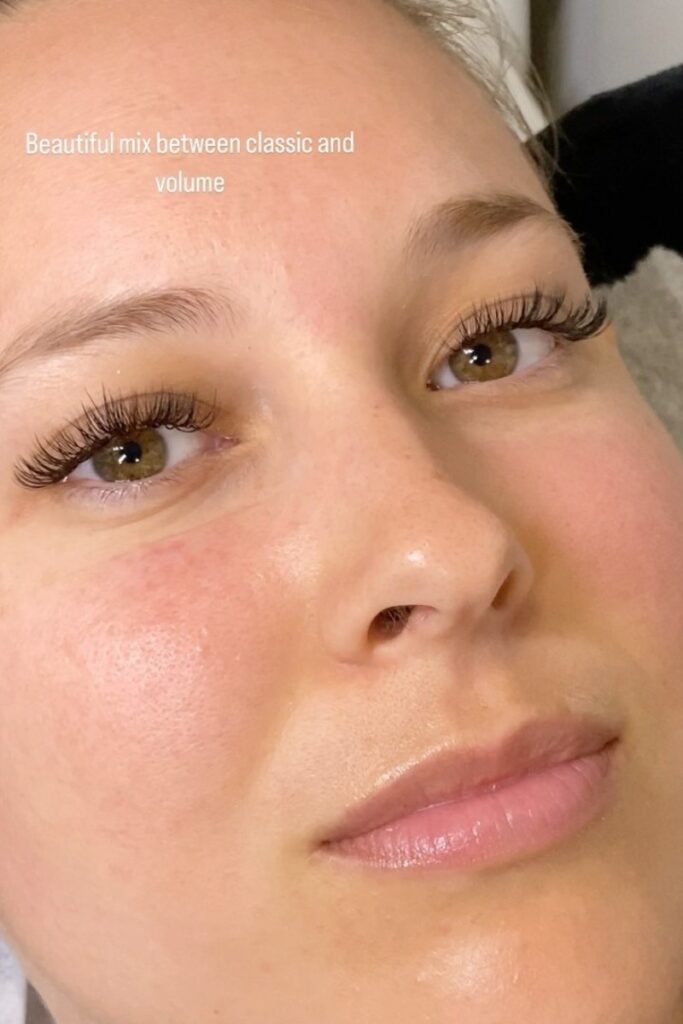 Hybrid Lash Extensions Norcross: Perfect Mix of Natural & Full 3 hybrid lash extensions Norcross