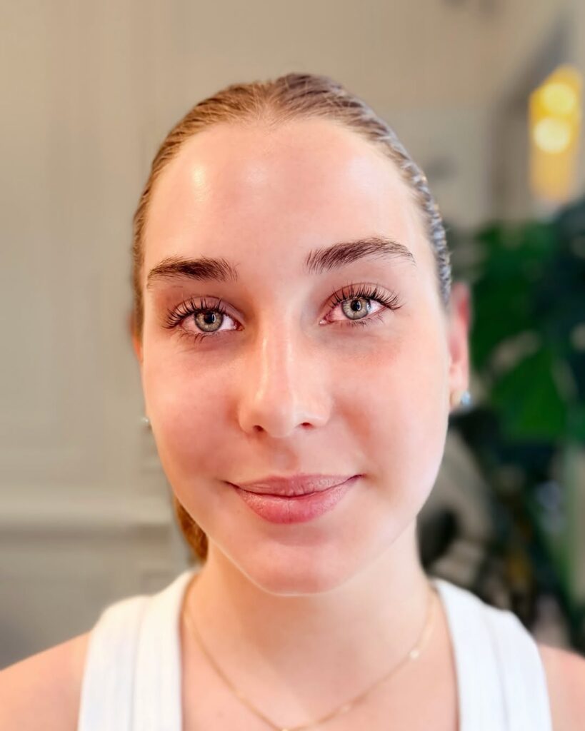 how long does a korean lash lift last